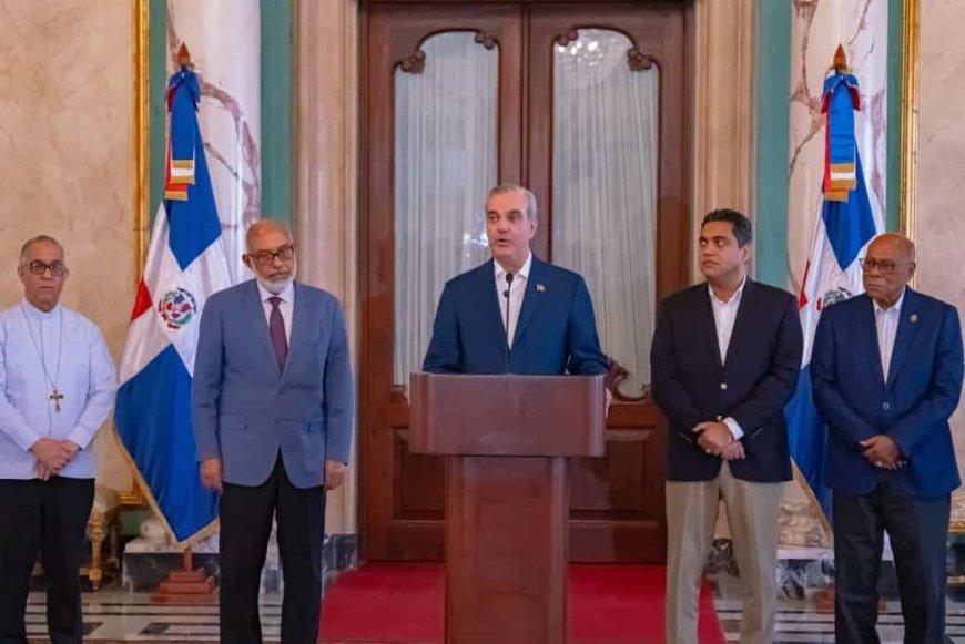 Abinader nombra comisión de veeduría para supervisar obras deportivas